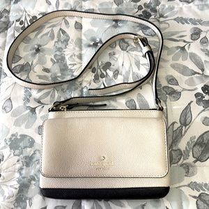 Kate Spade off white/black Cross body